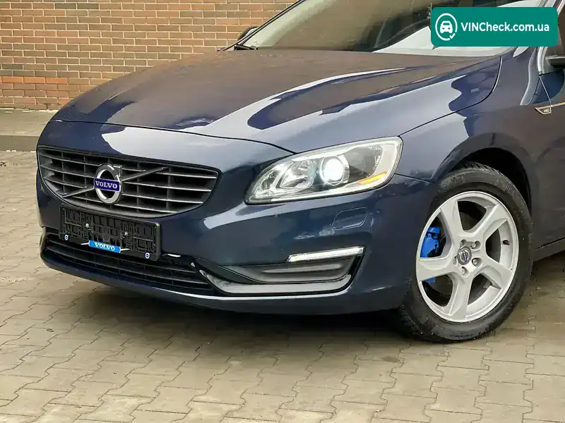 Volvo V60 2014, фото з оголошення 2 з 20, VIN YV1FW73C1F1223474