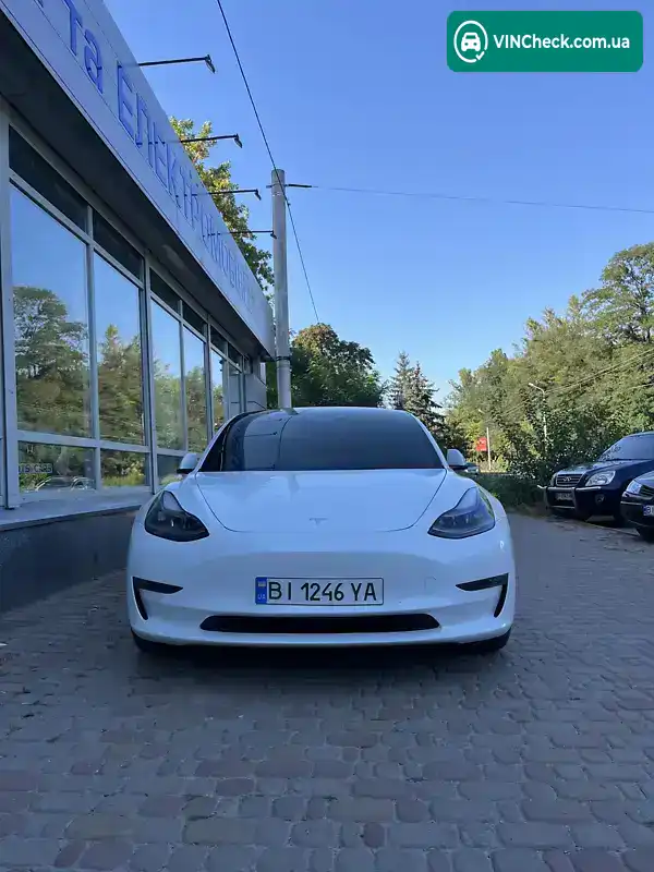 Tesla Model 3 2022, фото з оголошення 2 з 21, VIN 5YJ3E1EB8NF300649