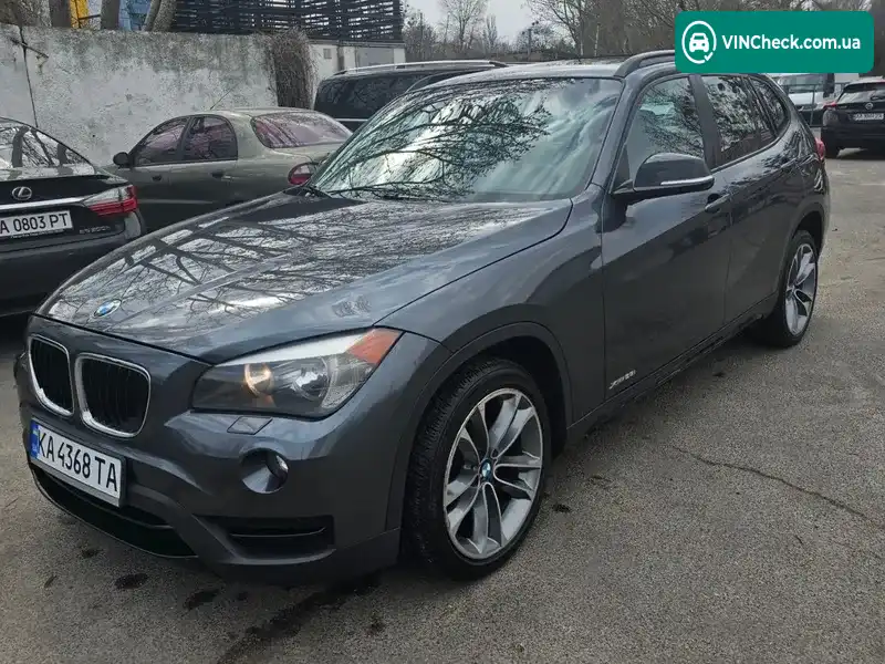 BMW X1 2012, фото з оголошення 2 з 20, VIN WBAVL1C52DVR84350