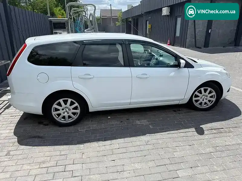 Ford Focus 2008, фото з оголошення 2 з 17, VIN WF0SXXGCDS8C78831