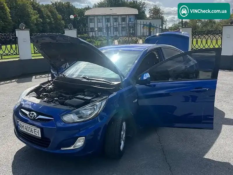 Hyundai Accent 2012, фото з оголошення 2 з 10, VIN Z94CU41CACR177079