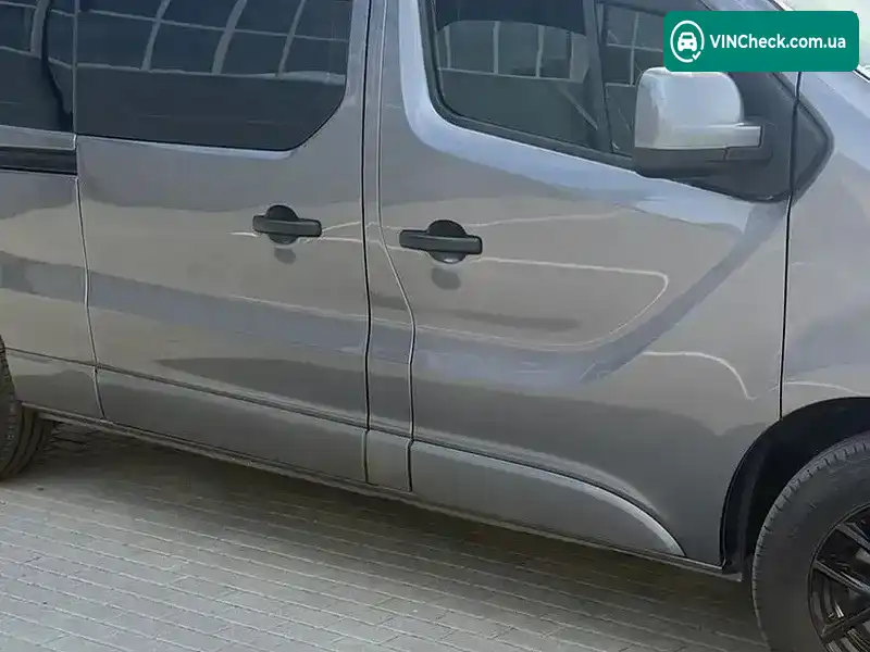 Opel Vivaro 2015, фото з оголошення 2 з 19, VIN W0L2J7218FV647465