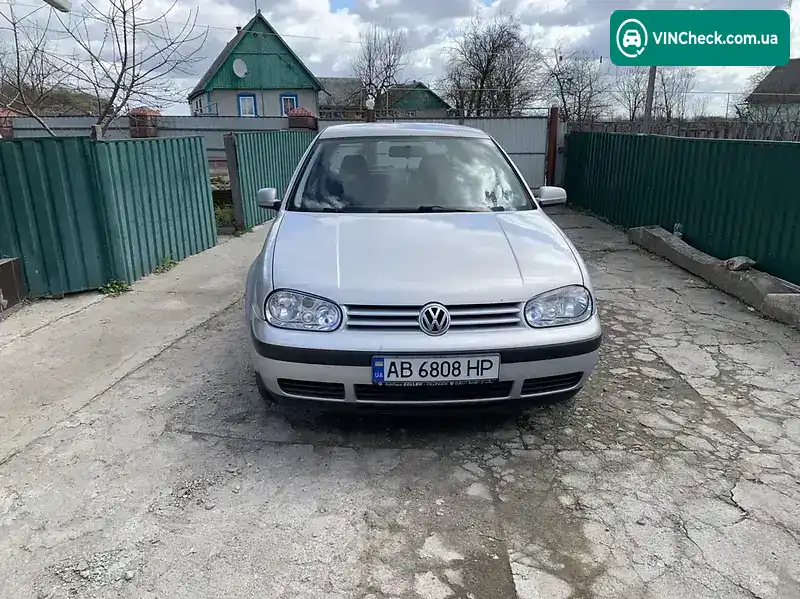 Volkswagen Golf 1998, фото з оголошення 1 з 7, VIN WVWZZZ1JZXB079523