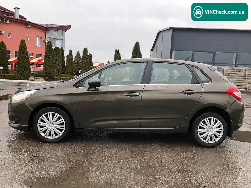 Citroen C4 2012, фото з оголошення 2 з 20, VIN VF7NC9HR8CY609430