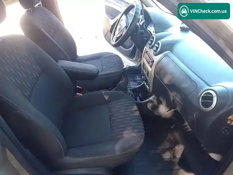 Dacia Logan 2012, фото з оголошення 2 з 10, VIN UU1KSDBS547817436