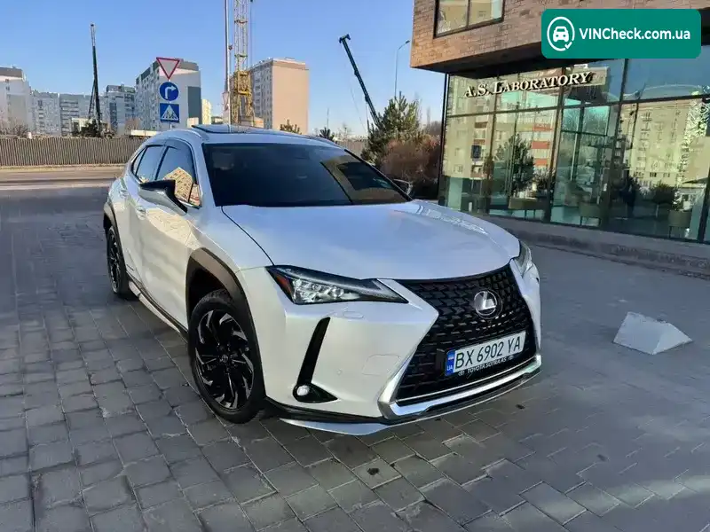 Lexus UX 2022, фото з оголошення 2 з 21, VIN JTHAABBH502009716