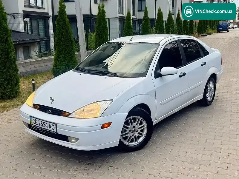 Ford Focus 2000, фото з оголошення 2 з 20, VIN 1FAFP3832YW298779