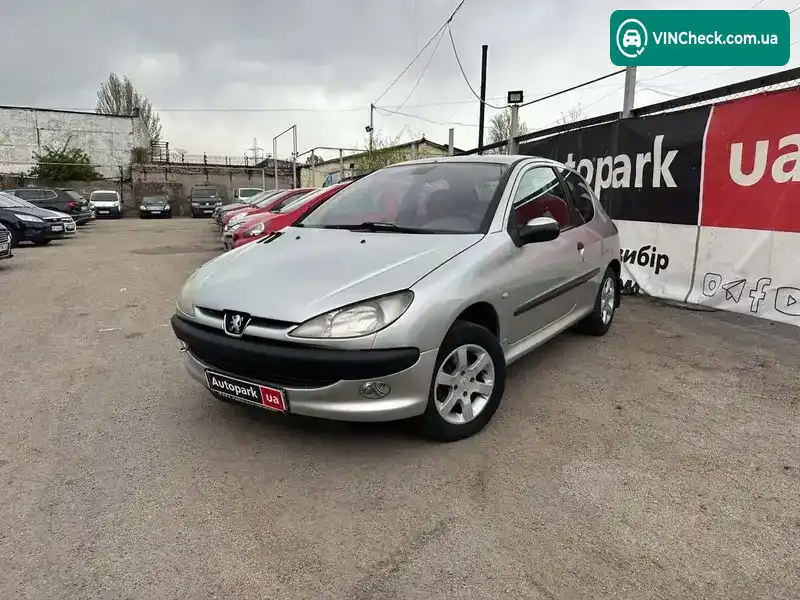 Peugeot 206 2002, фото з оголошення 1 з 16, VIN VF32CKFWR42674315