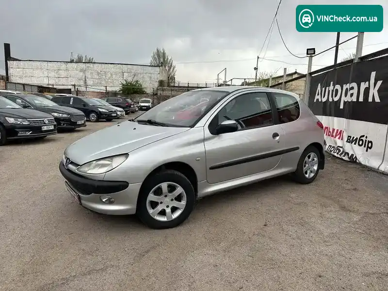 Peugeot 206 2002, фото з оголошення 2 з 16, VIN VF32CKFWR42674315