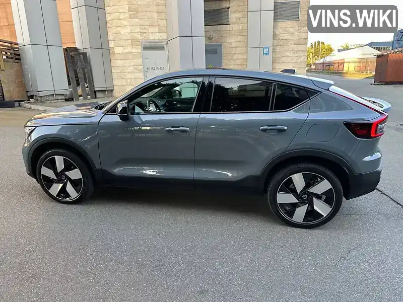 Volvo C40 Recharge 2022, фото з оголошення 2 з 21, VIN YV4ED3GM4P2026472
