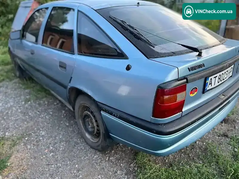 Opel Vectra 1993, фото з оголошення 2 з 10, VIN W0L000089P5027180