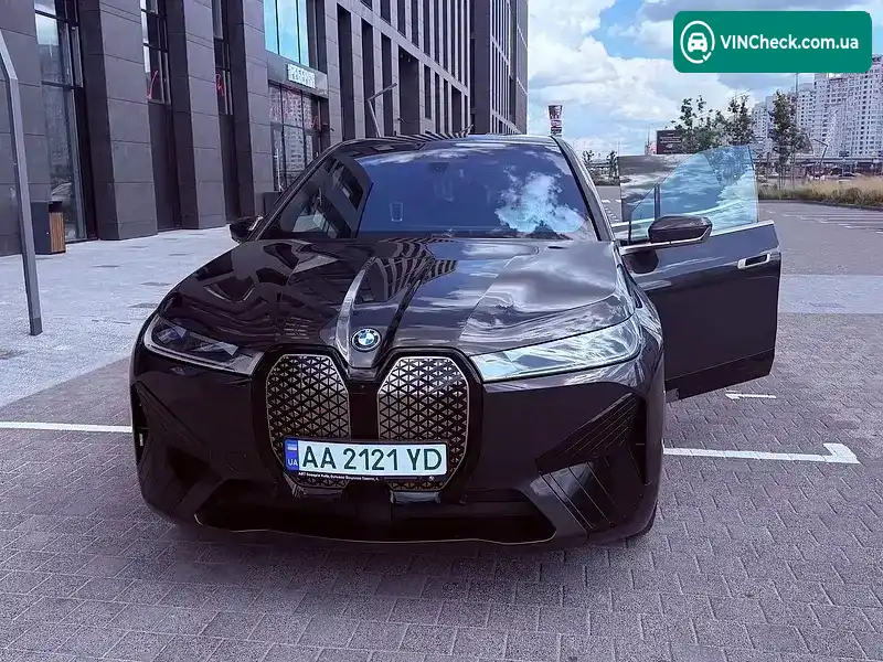 BMW iX 2023, фото з оголошення 2 з 20, VIN WBY11CF080CN18302
