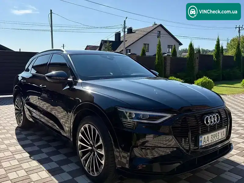 Audi e-tron 2020, фото з оголошення 1 з 18, VIN WAUZZZGE5LB038736