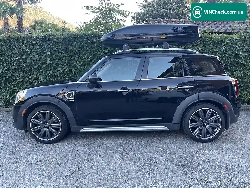 MINI Countryman 2017, фото з оголошення 1 з 13, VIN WMZYT3C34J3E00129