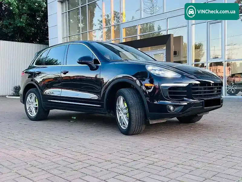 Porsche Cayenne 2017, фото з оголошення 2 з 19, VIN WP1AE2A29GLA61551