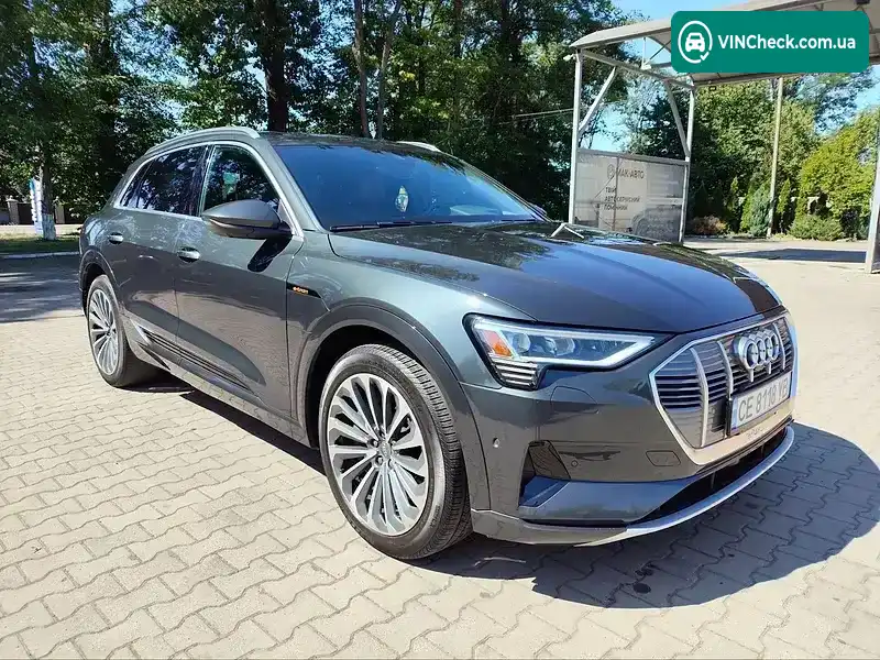 Audi e-tron 2019, фото з оголошення 2 з 20, VIN WA1VABGE6KB009755