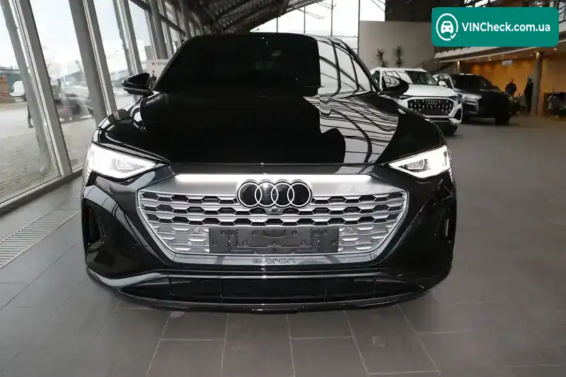 Audi Q8 e-tron 2023, фото з оголошення 2 з 17, VIN WAUZZZGE9RB024007