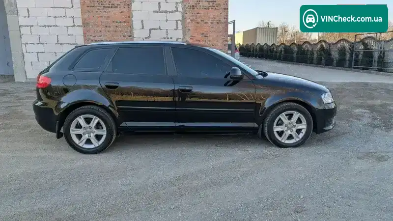 Audi A3 2010, фото з оголошення 2 з 20, VIN WAUZZZ8P9AB020818