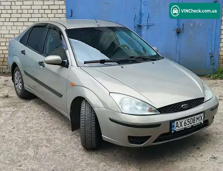 Ford Focus 2004, фото з оголошення 1 з 21, VIN WF0FXXWPDF4R33325