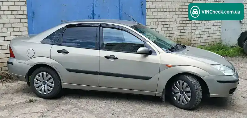 Ford Focus 2004, фото з оголошення 2 з 21, VIN WF0FXXWPDF4R33325