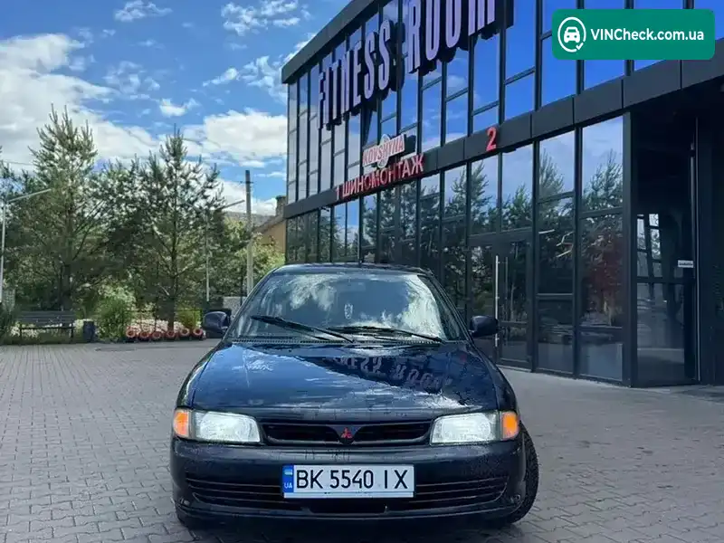 Mitsubishi Lancer 1995, фото з оголошення 2 з 20, VIN JMBSNCB1ASU501158