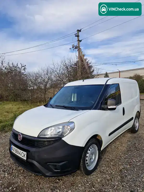 Fiat Doblo 2017, фото з оголошення 2 з 16, VIN ZFA26300006F63195