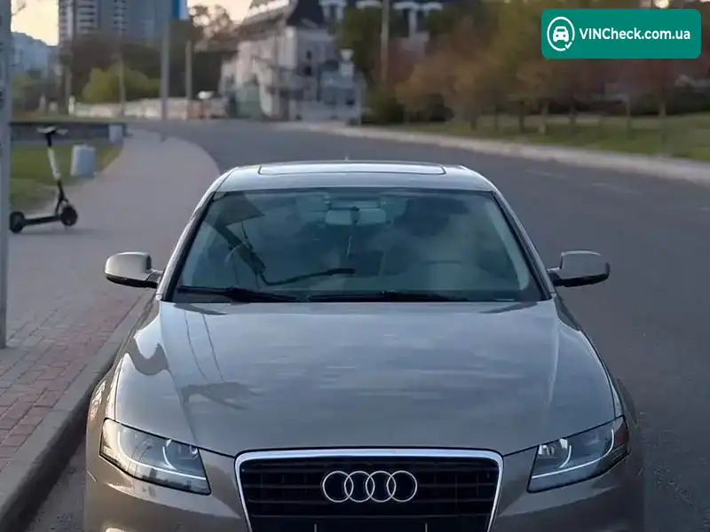 Audi A4 2010, фото з оголошення 1 з 6, VIN WAUAFAFL3AN052217