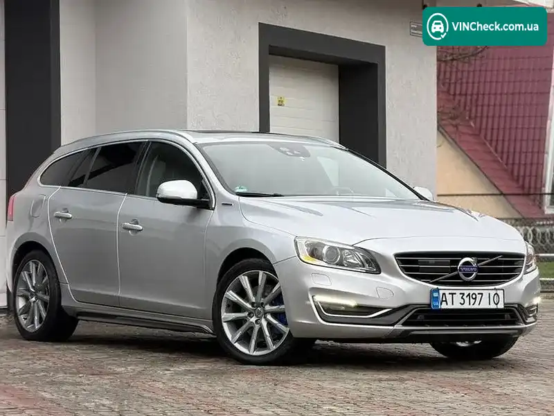 Volvo V60 2013, фото з оголошення 1 з 20, VIN YV1GWAA50E1182786