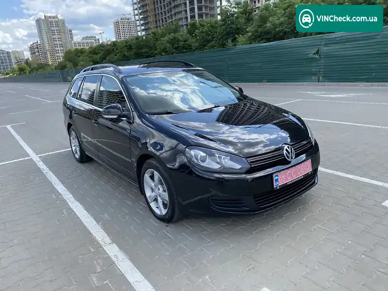 Volkswagen Golf 2010, фото з оголошення 1 з 17, VIN VWVZZZ1KZAM648368