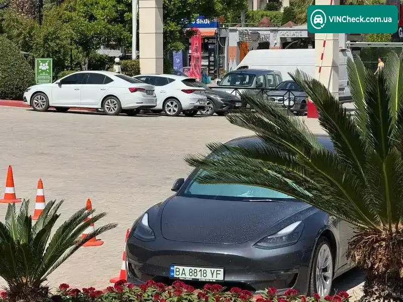 Tesla Model 3 2022, фото з оголошення 2 з 18, VIN 5YJ3E1EA0NF352445