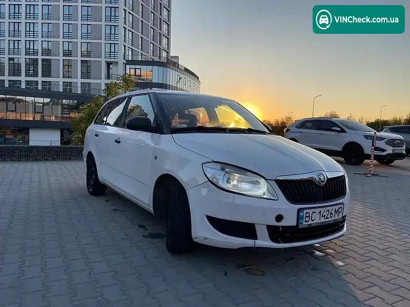 Skoda Fabia 2014, фото з оголошення 2 з 20, VIN TMBJC25JXF3017775