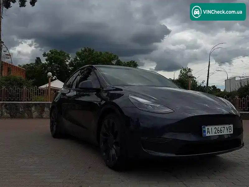 Tesla Model Y 2024, фото з оголошення 2 з 14, VIN 7SAYGDEF0RA267897