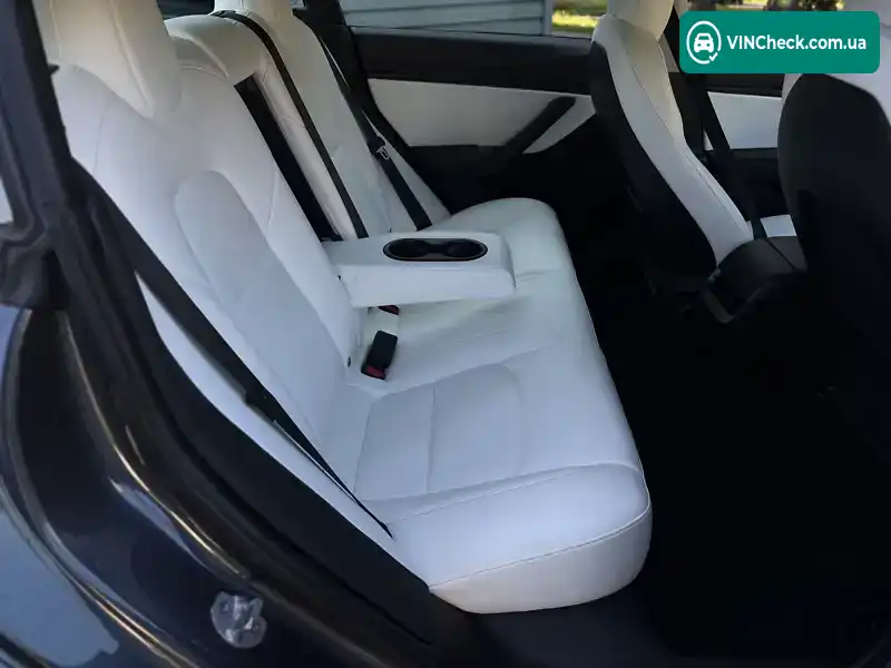 Tesla Model 3 2019, фото з оголошення 1 з 20, VIN 5YJ3E1EB5LF651371