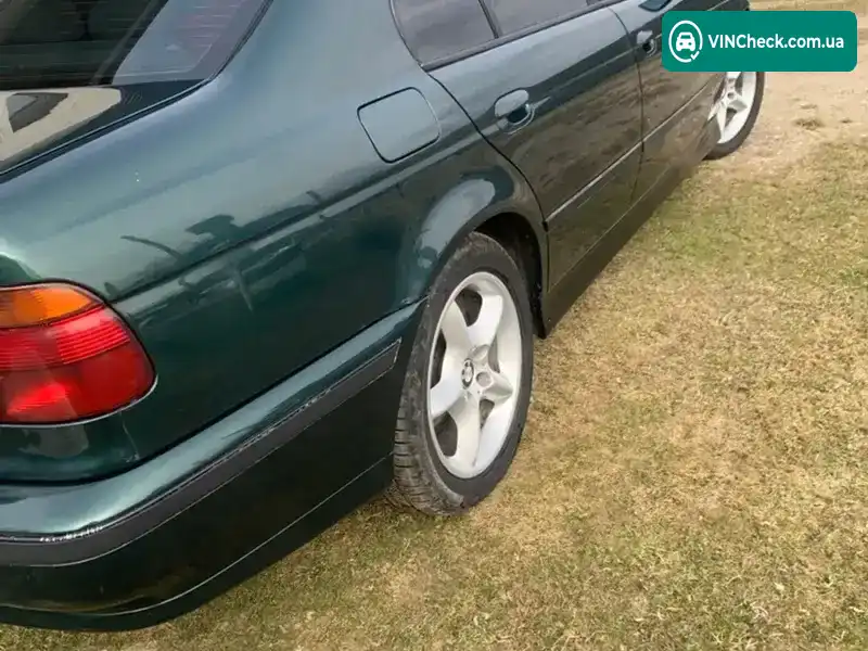 BMW 5 Series 1996, фото з оголошення 2 з 15, VIN WBADD31020BU11892