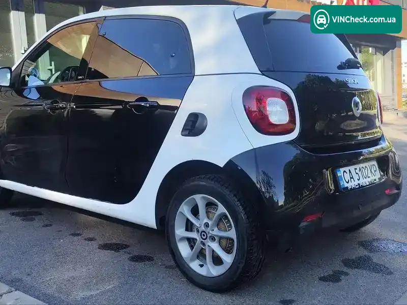 Smart Forfour 2015, фото з оголошення 2 з 20, VIN WME4530421Y027359