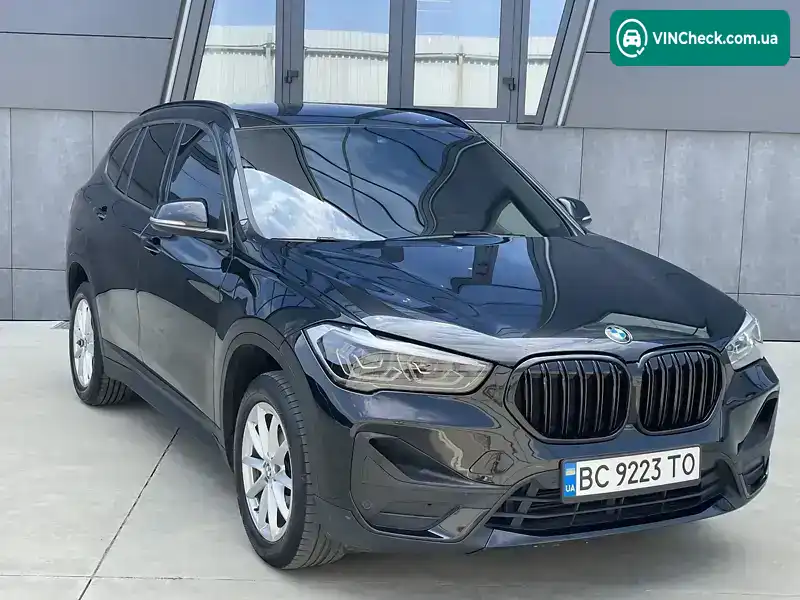 BMW X1 2021, фото з оголошення 1 з 21, VIN WBA31AC0205U40040