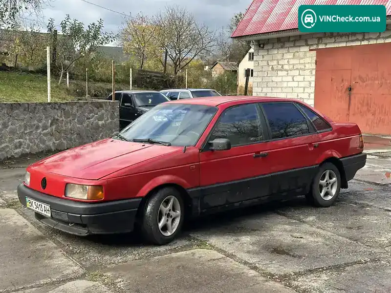 Volkswagen Passat 1989, фото з оголошення 1 з 5, VIN WVWZZZ31ZKE328262