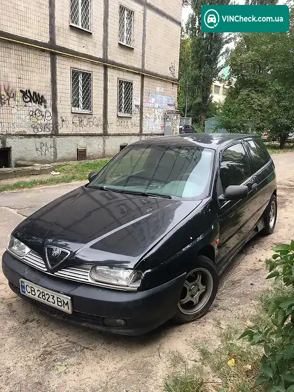 Alfa Romeo 145 1995, фото з оголошення 1 з 8, VIN ZAR93000004005957