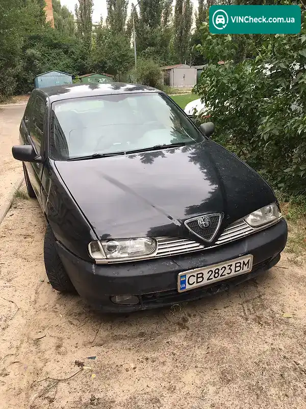 Alfa Romeo 145 1995, фото з оголошення 2 з 8, VIN ZAR93000004005957