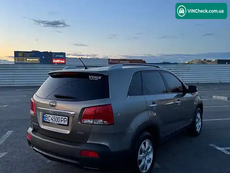 Kia Sorento 2010, фото з оголошення 2 з 18, VIN KNAKU814DB5123403