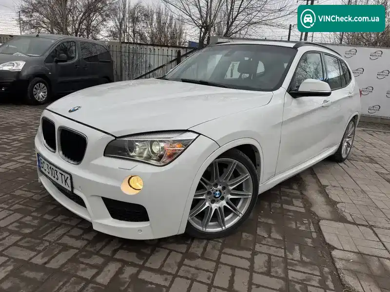 BMW X1 2013, фото з оголошення 1 з 19, VIN WBAVM5C52EVV92250