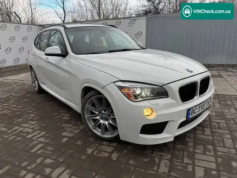 BMW X1 2013, фото з оголошення 2 з 19, VIN WBAVM5C52EVV92250