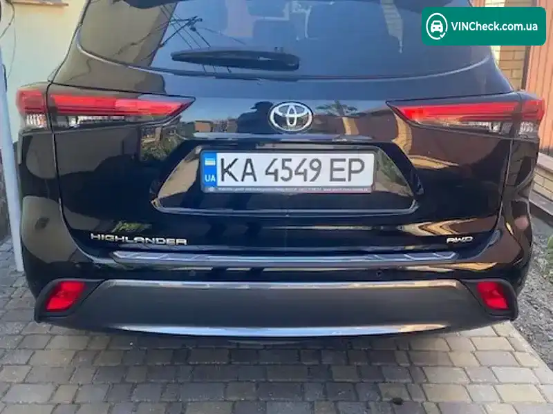 Toyota Highlander 2021, фото з оголошення 2 з 10, VIN 5TDLZ3BH40S092010
