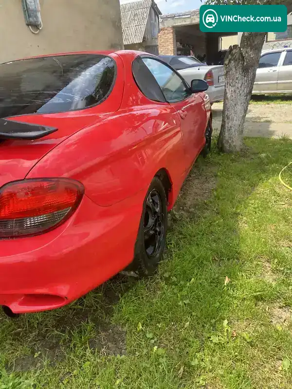 Hyundai Tiburon 2001, фото з оголошення 2 з 6, VIN KMHJG25F81U250780