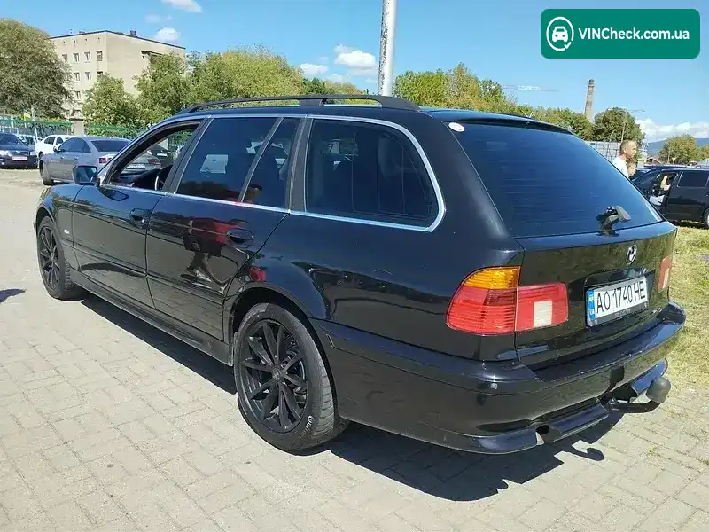 BMW 5 Series 2001, фото з оголошення 2 з 19, VIN WBADP81050GV51510