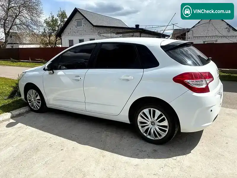 Citroen C4 2014, фото з оголошення 2 з 15, VIN VF7NC9HP0EY581105
