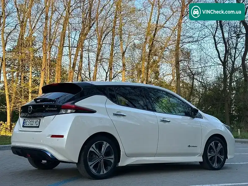 Nissan Leaf 2018, фото з оголошення 1 з 20, VIN SJNFAAZE1U0030991