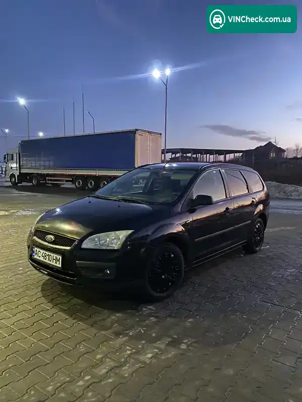 Ford Focus 2005, фото з оголошення 2 з 11, VIN WF0WXXGCDW5K56335