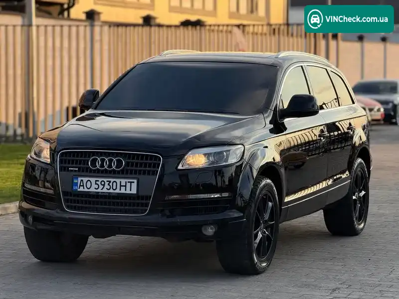 Audi Q7 2006, фото з оголошення 2 з 13, VIN WAUZZZ4L97D015666