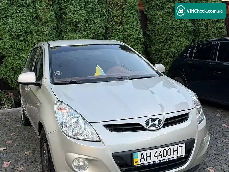 Hyundai i20 2010, фото з оголошення 1 з 20, VIN MALBB51CBAM173942